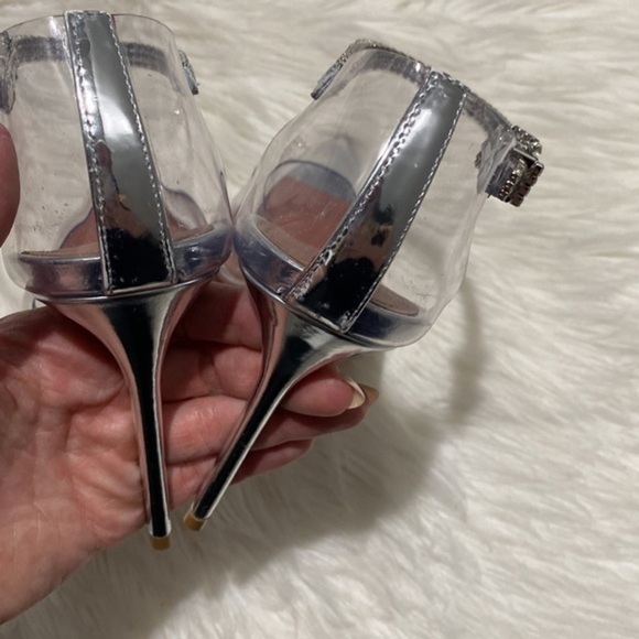 Amina Muaddi Ursina crystal embellished transparent pump size 38EU - Picture 6 of 14